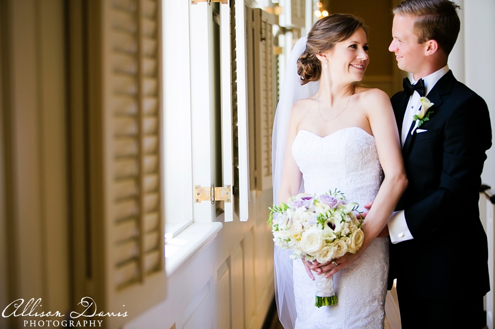 Erin_Andrew_Dallas_Wedding_Perkins_Chapel_Arlington_Hall_Allison_Davis_Photography_0029