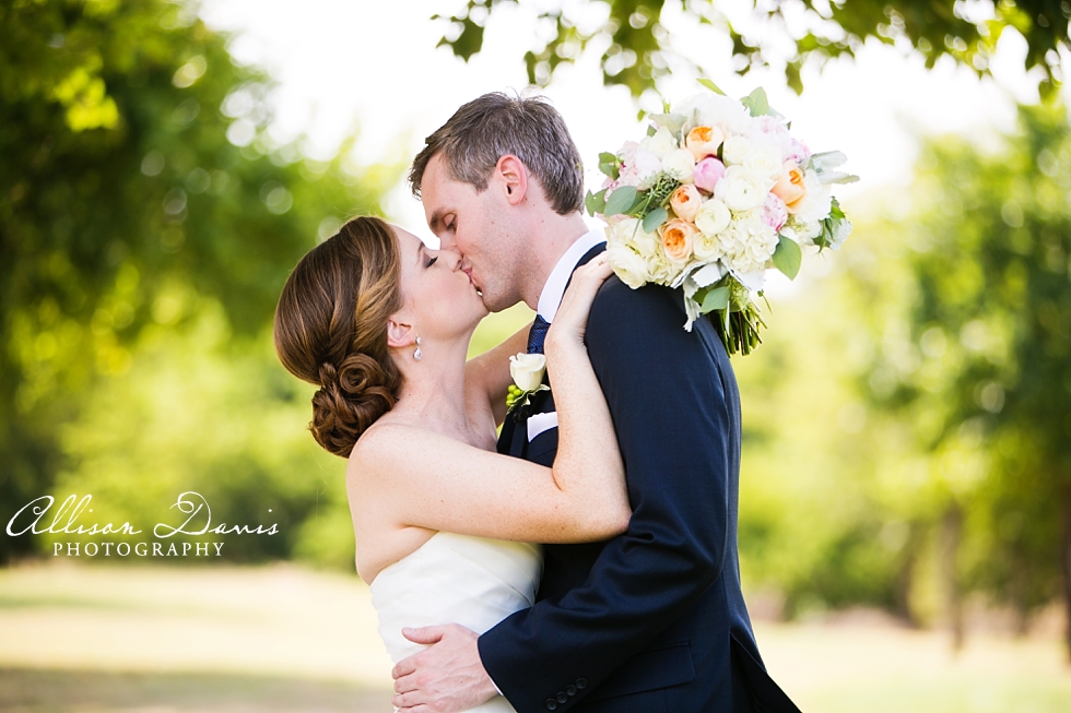 Blair_Riley_North_Texas_Wedding_The_Milestone_Allison_Davis_Photography_0016