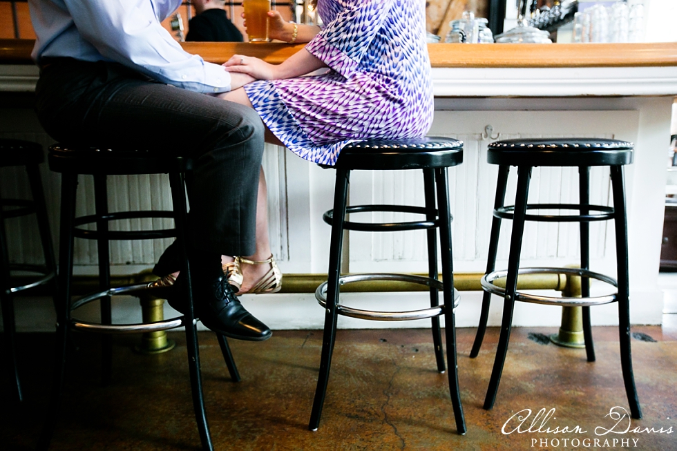 Jennifer_Jonathan_Engagement_Bishop_Arts_Lakeside_Park_AllisonDavisPhotography_0001