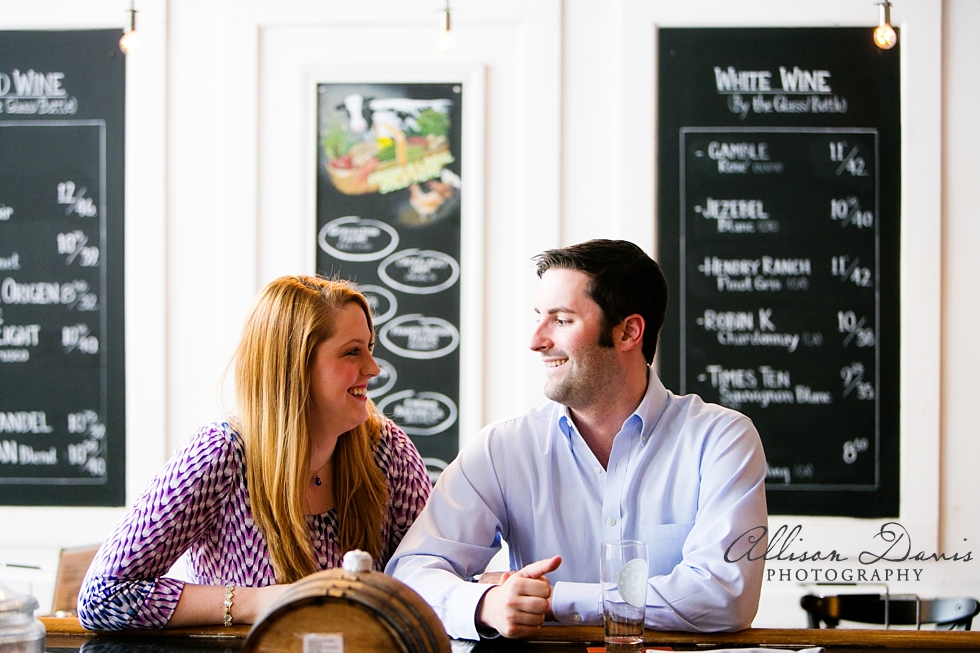 Jennifer_Jonathan_Engagement_Bishop_Arts_Lakeside_Park_AllisonDavisPhotography_0003