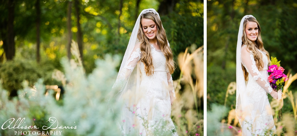 Hayley_Dallas_Bridal_Portraits_Grapevine_Botanical_Gardens_Allison_Davis_Photography_021