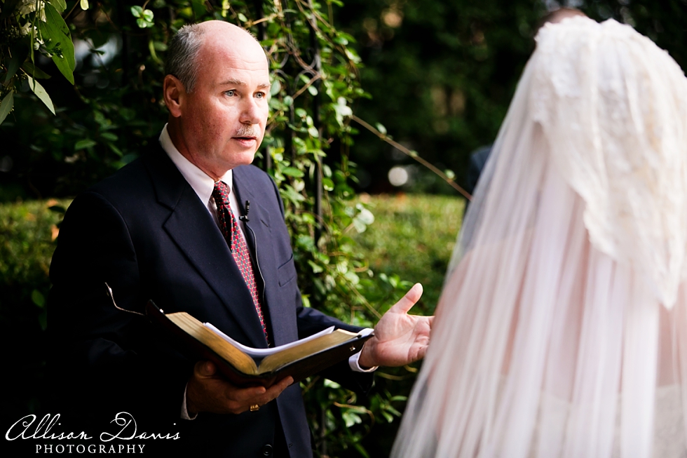 Elegant_Dallas_Wedding_Aldredge_House_Swiss_Avenue_Allison_Davis_Photography_020