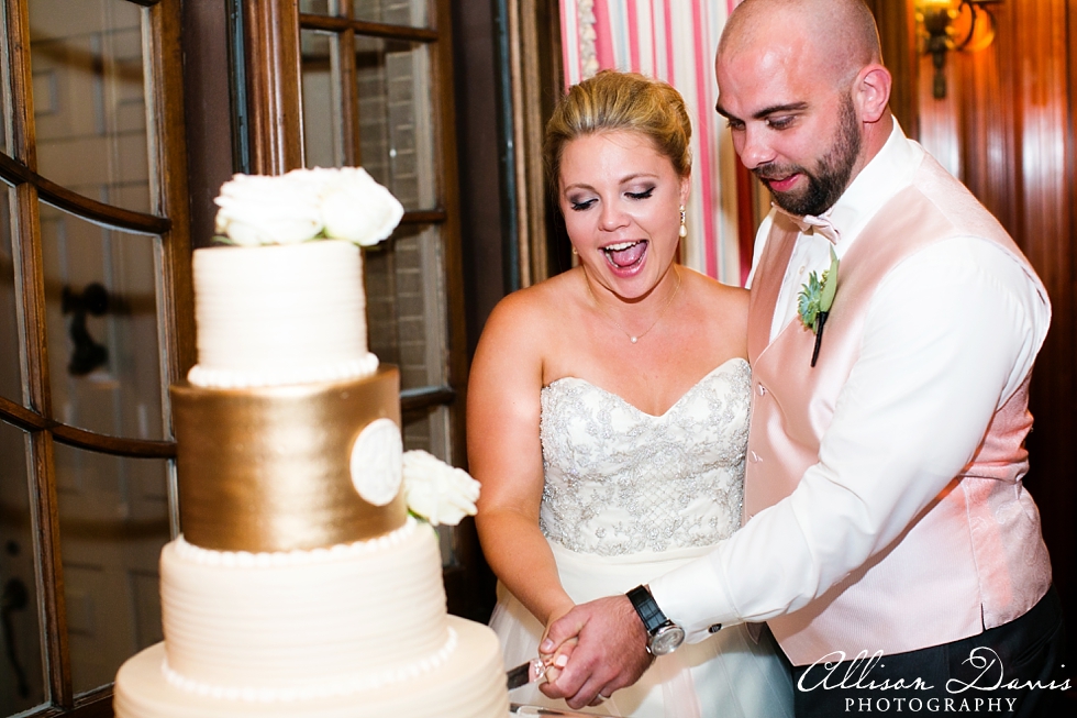 Elegant_Dallas_Wedding_Aldredge_House_Swiss_Avenue_Allison_Davis_Photography_031