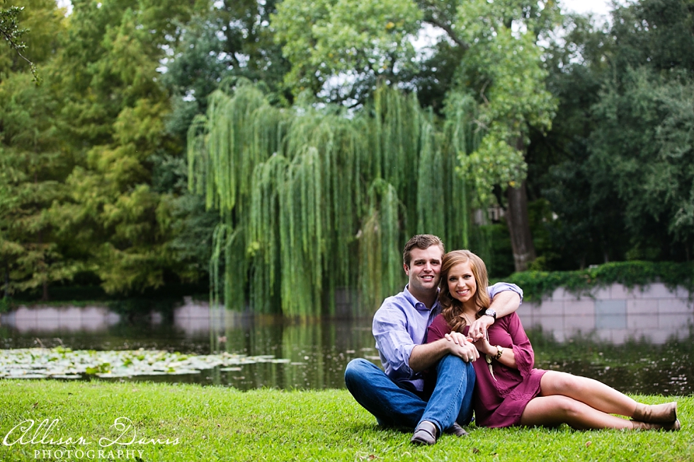 Alex_Mason_Elegant_Romantic_Dallas_Engagement_Portraits_by_Allison_Davis_Photography_006