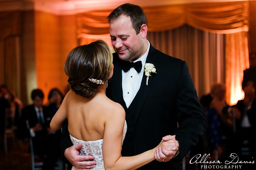 Emily_Drew_Wedding_at_Prestonwood_Baptist_Church_Stonebriar_Country_Club_Allison_Davis_Photography_030
