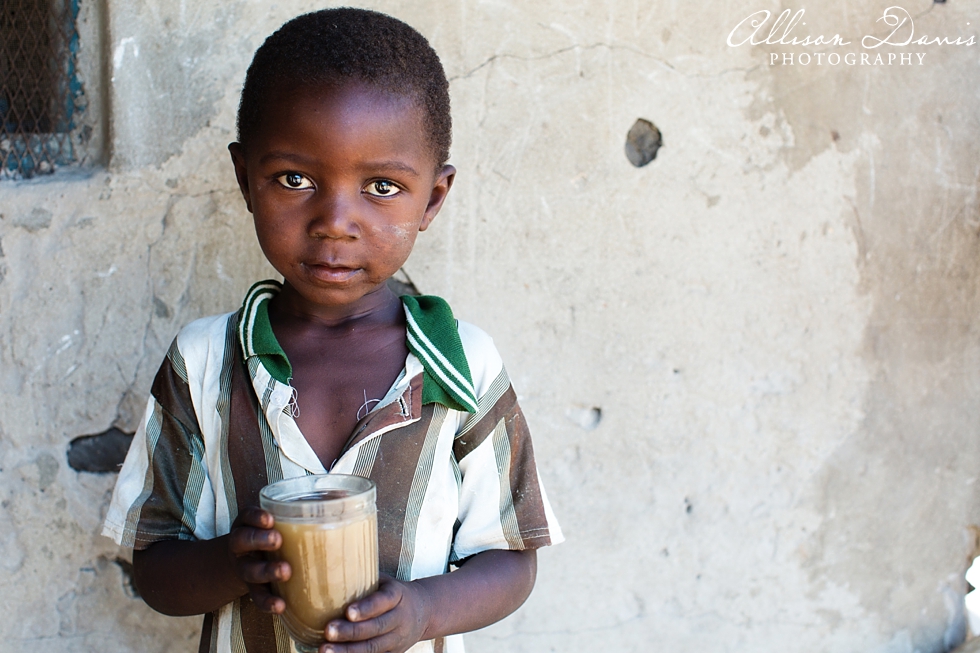 World_Water_Crisis_Tanzania_Non-Profit_Humanitarian_Photographer_Allison_Davis_003