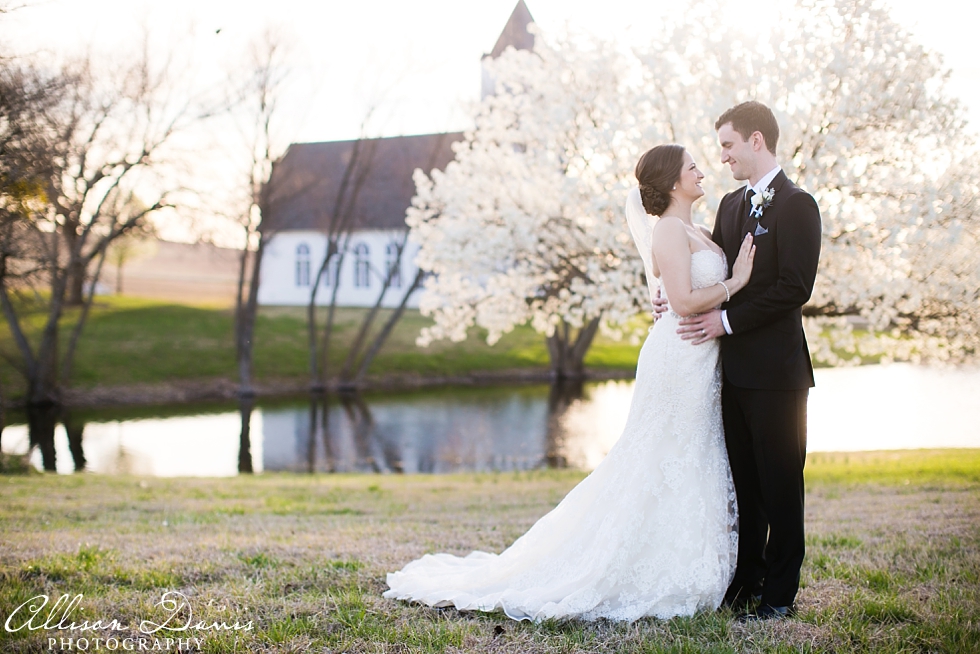 Jaime_Clint_Wedding_Willowood_Ranch_Chapel_North_Texas_Allison_Davis_Photography_030