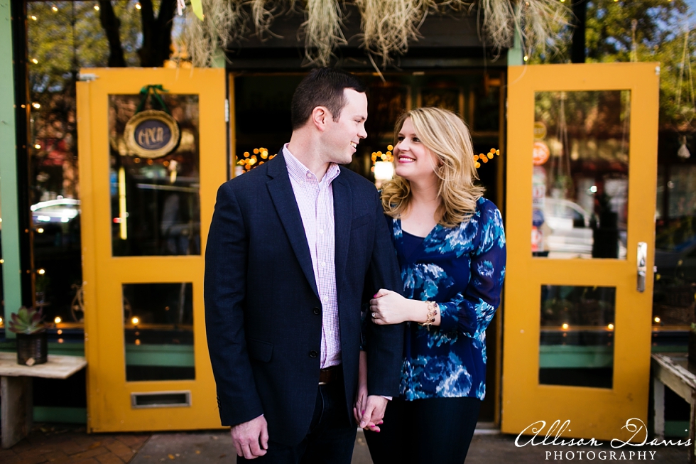 Kaitlin_Brian_Dallas_Engagement_Portraits_Bishop_Arts_District_Allison_Davis_Photography__0005