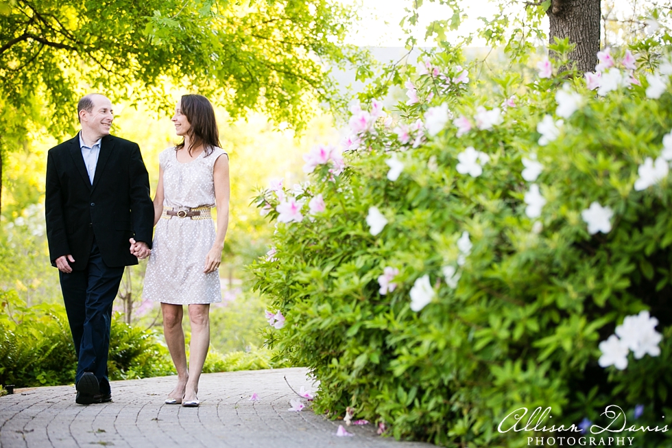 Diane_Ken_Dallas_Engagement_Portraits_AllisonDavisPhotography_008