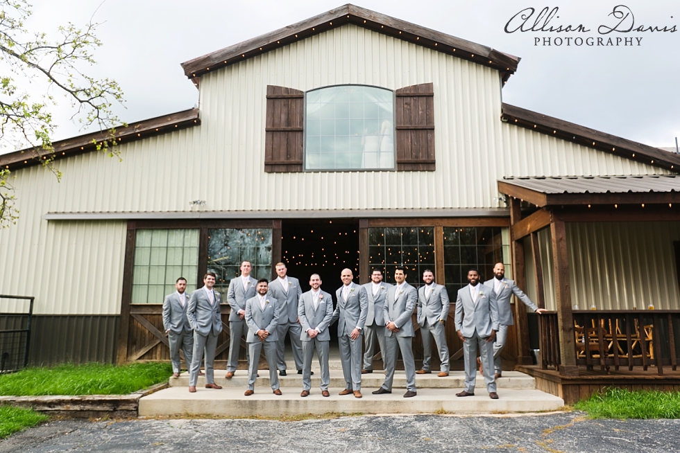 Amanda_James_Wedding_Classic_Oaks_Ranch_Dallas_Wedding_Photographer_AllisonDavisPhotography_015