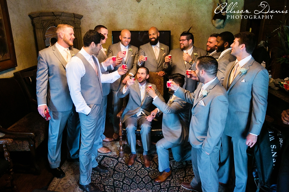 Amanda_James_Wedding_Classic_Oaks_Ranch_Dallas_Wedding_Photographer_AllisonDavisPhotography_017
