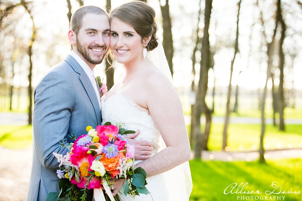 Amanda_James_Wedding_Classic_Oaks_Ranch_Dallas_Wedding_Photographer_AllisonDavisPhotography_033