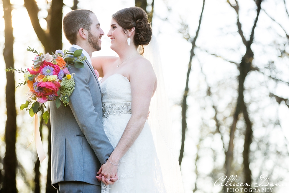 Amanda_James_Wedding_Classic_Oaks_Ranch_Dallas_Wedding_Photographer_AllisonDavisPhotography_035
