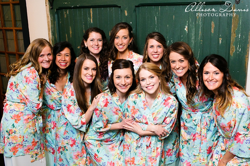 Tina&Larry_Wedding_Bella_Donna_Chapel_KcKinney_Flour_Mill_AllisonDavisPhotography_006