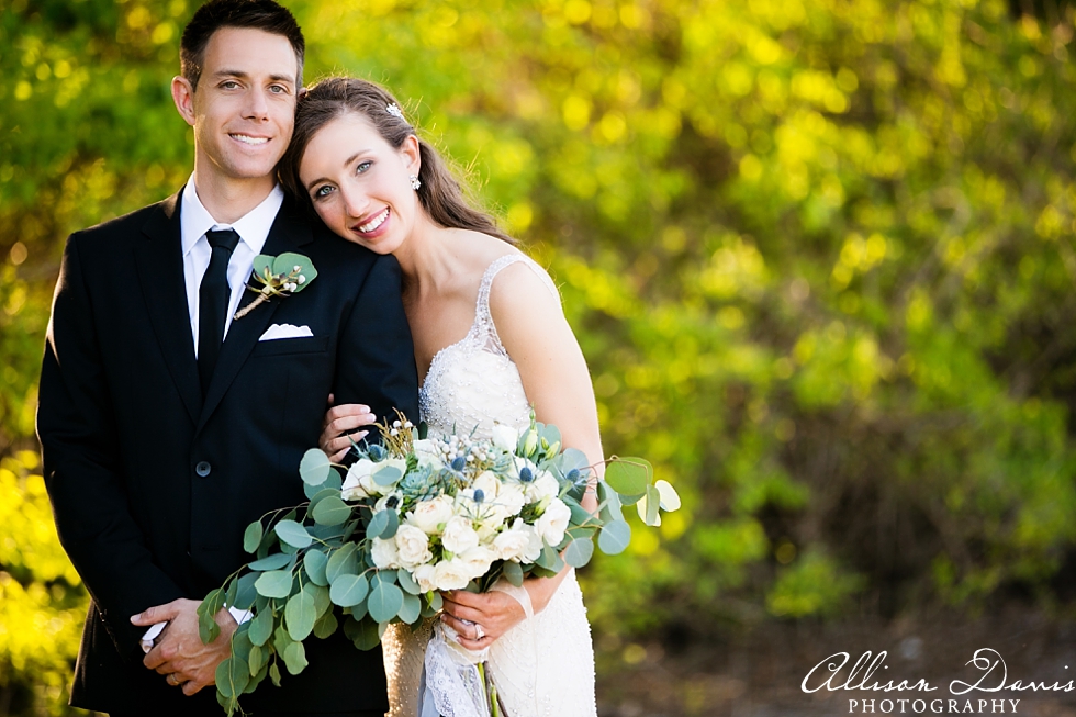 Tina&Larry_Wedding_Bella_Donna_Chapel_KcKinney_Flour_Mill_AllisonDavisPhotography_028