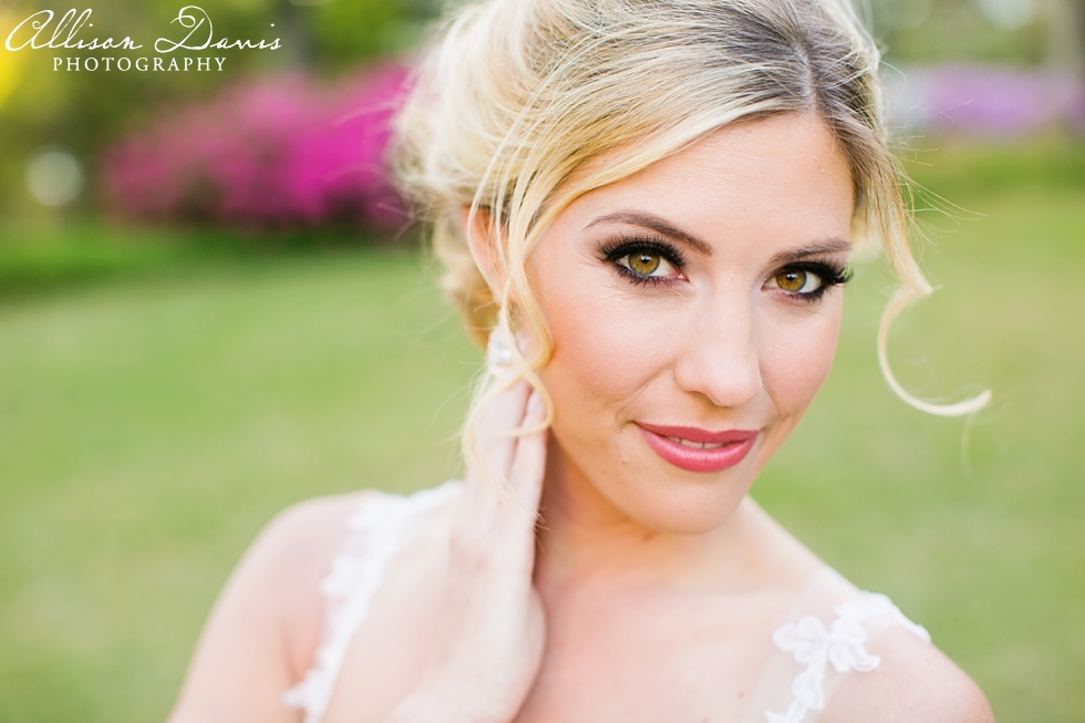 Elegant_Dallas_Bridal_Portraits_Arlington_Hall_Allison_Davis_Photography_009