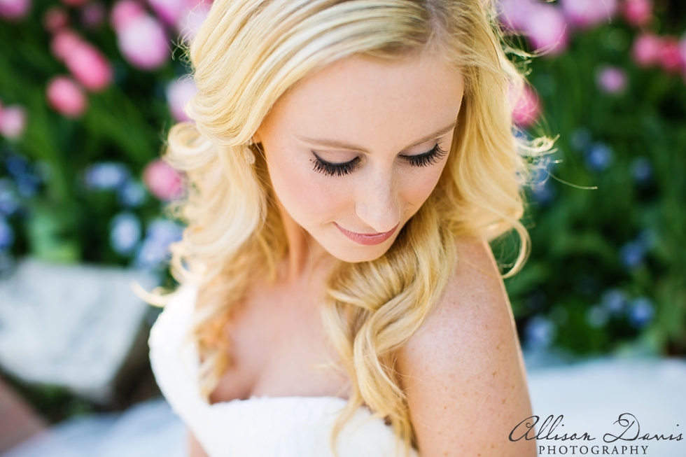 Rachel_Dallas_Bridal_Portraits_Dallas_Arboretum_Allison_Davis_Photography_016
