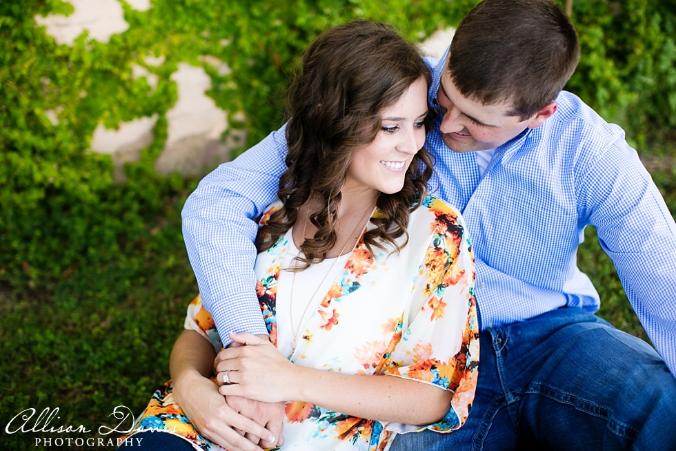 Kelli_Rance_Dallas_Engagement_Portraits_White_Rock_Lake_AllisonDavisPhotography_0006