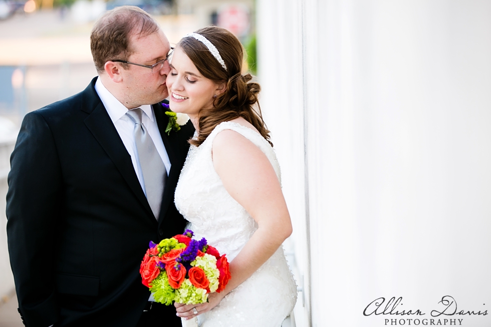 Amanda_Chandler_Wedding_CR_Smith_Museum_Dallas_Allison_Davis_Photography_020