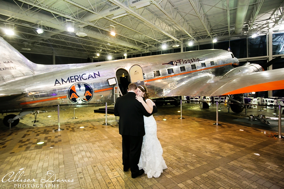 Amanda_Chandler_Wedding_CR_Smith_Museum_Dallas_Allison_Davis_Photography_038