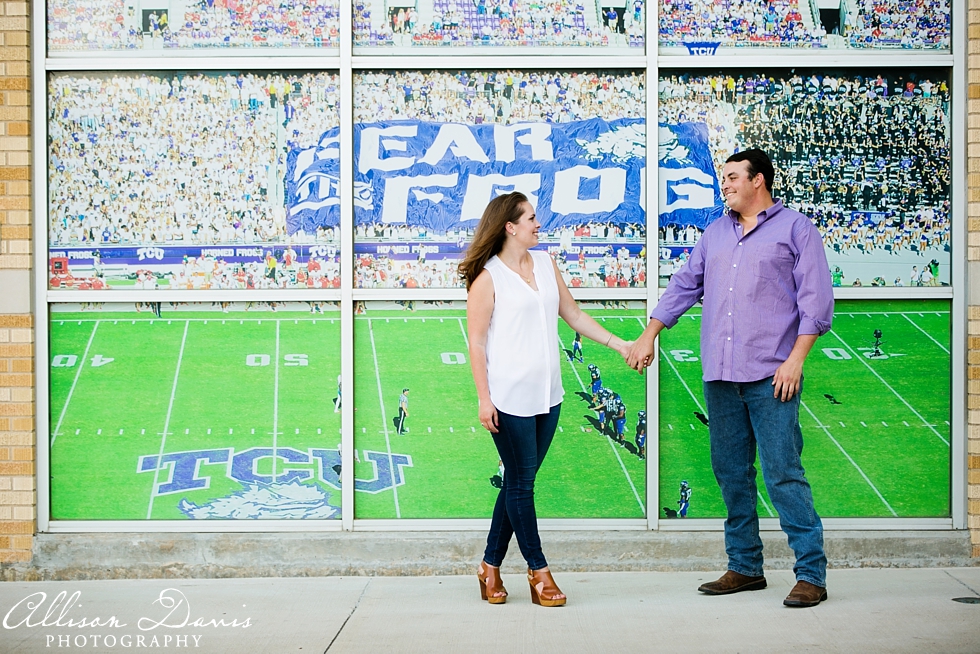 Dani_Chris_TCU_Engagement_Portraits_Fort_Worth_Allison_Davis_Photography_009