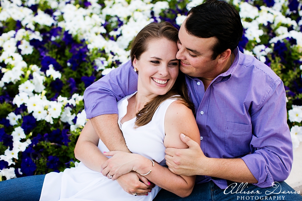 Dani_Chris_TCU_Engagement_Portraits_Fort_Worth_Allison_Davis_Photography_013
