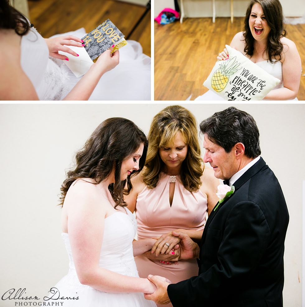 Ariel_Bracken_FBC_Waco_Baylor_Wedding_Allison_Davis_Photography_012