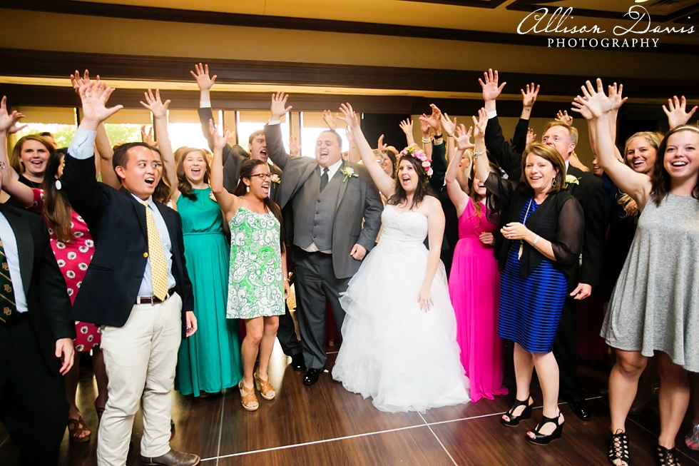 Ariel_Bracken_FBC_Waco_Baylor_Wedding_Allison_Davis_Photography_032