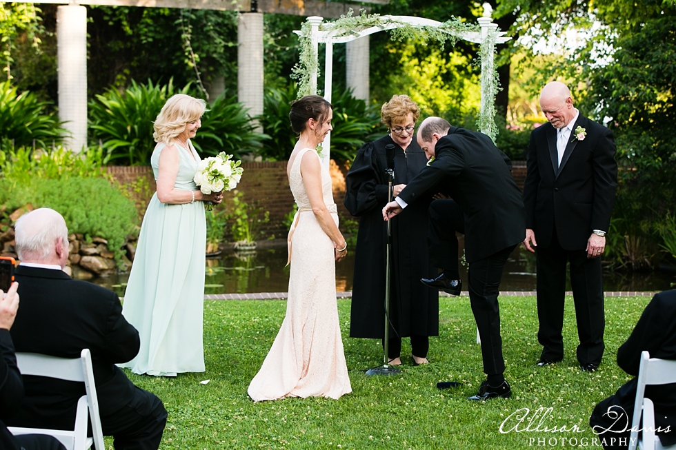 Diane_Ken_Wedding_Dallas_Texas_Discovery_Gardens_Allison_Davis_Photography_016