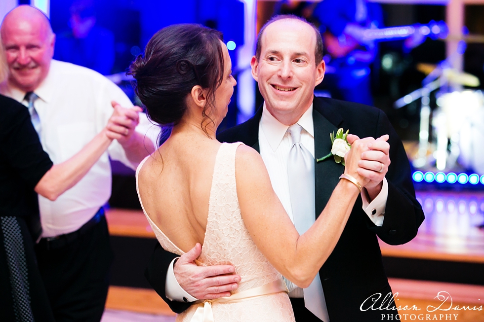 Diane_Ken_Wedding_Dallas_Texas_Discovery_Gardens_Allison_Davis_Photography_026