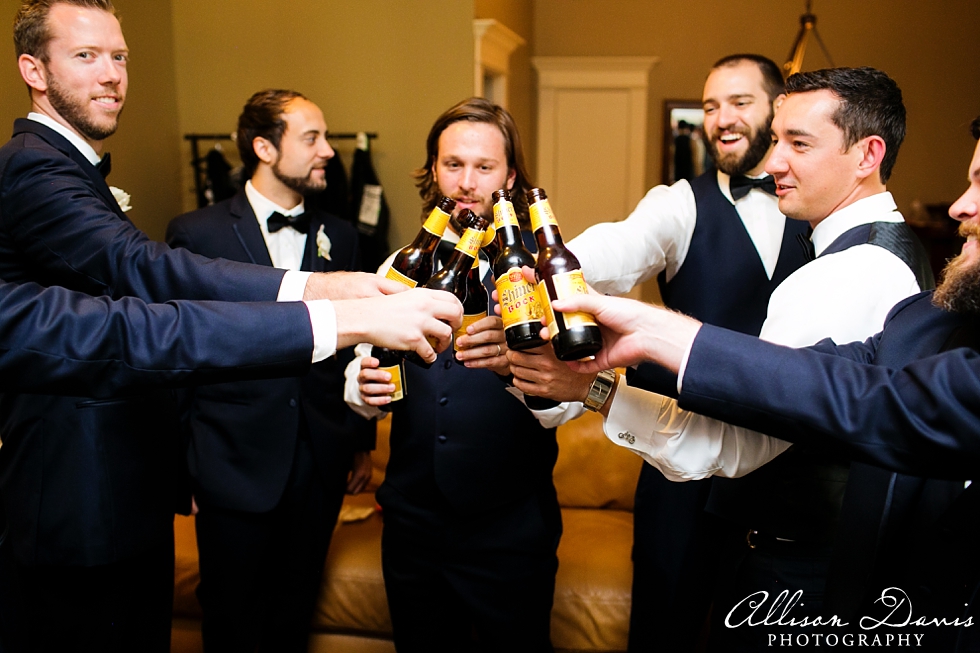 Ashley_Wes_Dallas_Wedding_TheMilestone_Krum_AllisonDavisPhotography_011