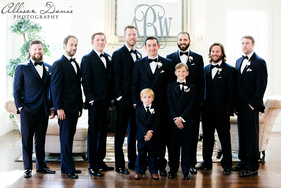 Ashley_Wes_Dallas_Wedding_TheMilestone_Krum_AllisonDavisPhotography_015