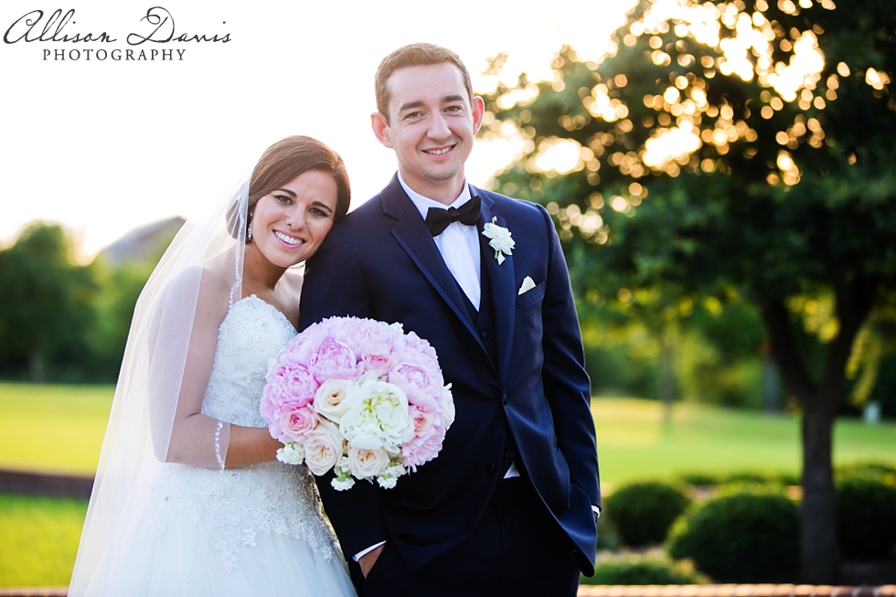Ashley_Wes_Dallas_Wedding_TheMilestone_Krum_AllisonDavisPhotography_028