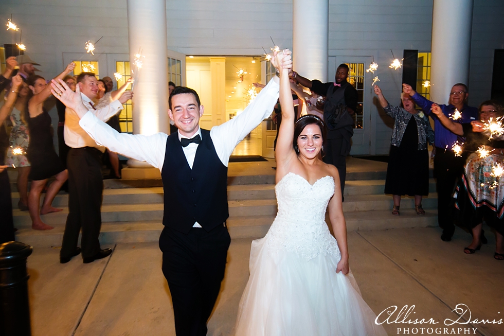Ashley_Wes_Dallas_Wedding_TheMilestone_Krum_AllisonDavisPhotography_049