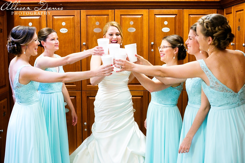 Jennifer_Jonathan_Wedding_Brookhaven_Country_Club_Dallas_AllisonDavisPhotography_009