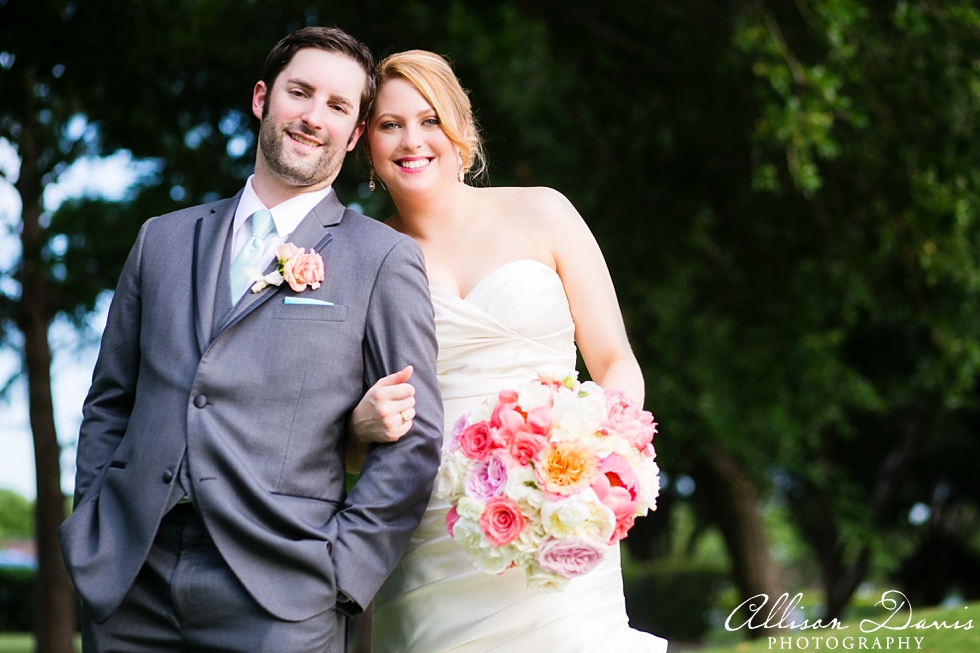 Jennifer_Jonathan_Wedding_Brookhaven_Country_Club_Dallas_AllisonDavisPhotography_020