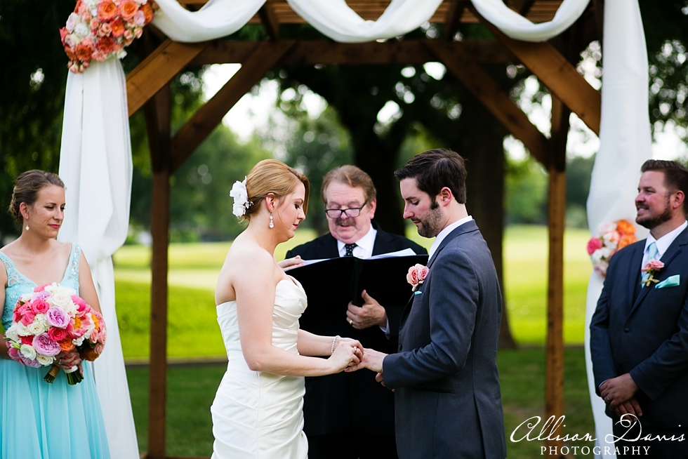 Jennifer_Jonathan_Wedding_Brookhaven_Country_Club_Dallas_AllisonDavisPhotography_026
