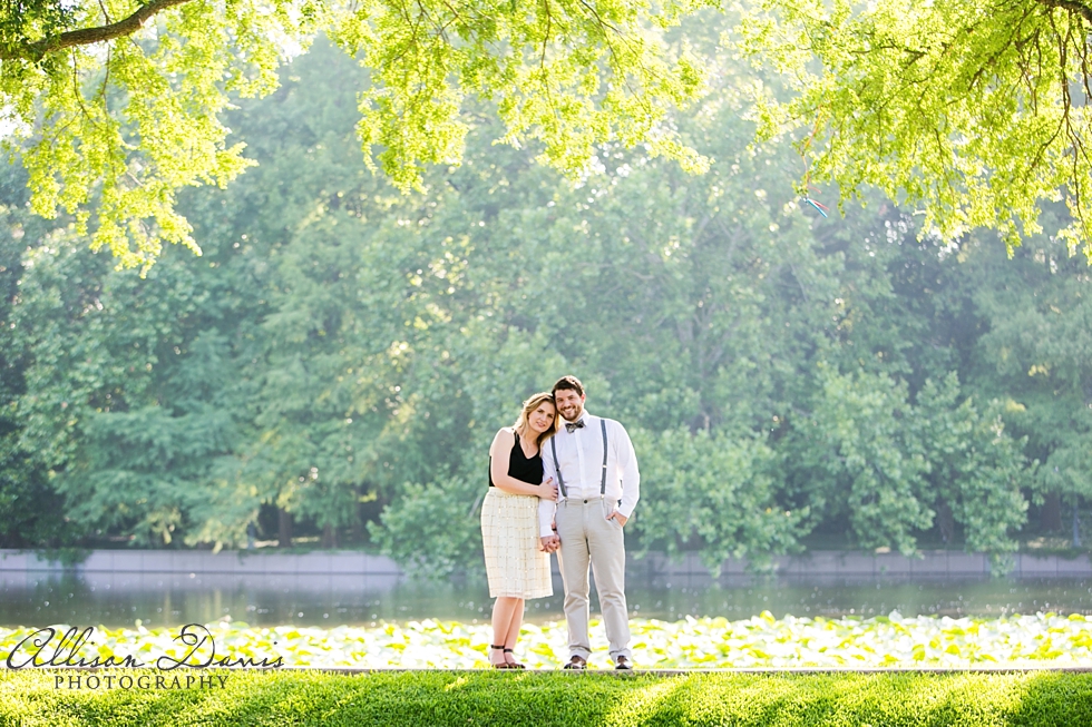 Rae_John_Engagement_Portraits_Lakeside_Park_Deep_Ellum_AllisonDavisPhotography_001