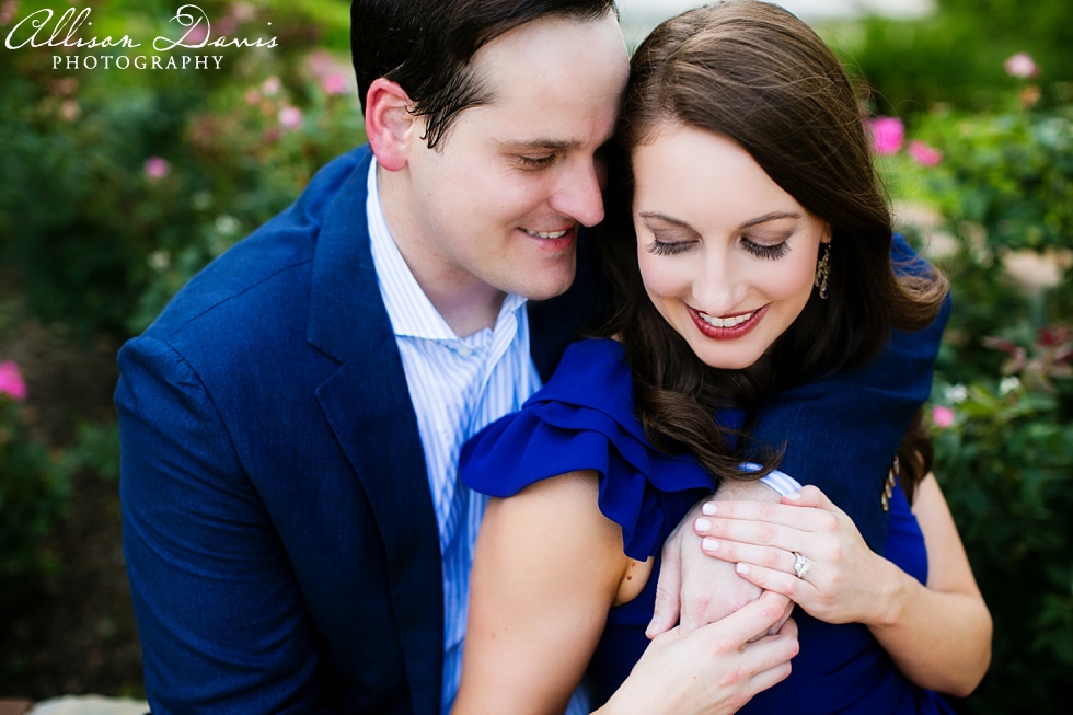 Stephanie_Ross_Dallas_Engagement_Portraits_Arlington_Hall_Klyde_Warren_Park_Allison_Davis_Photography_0006