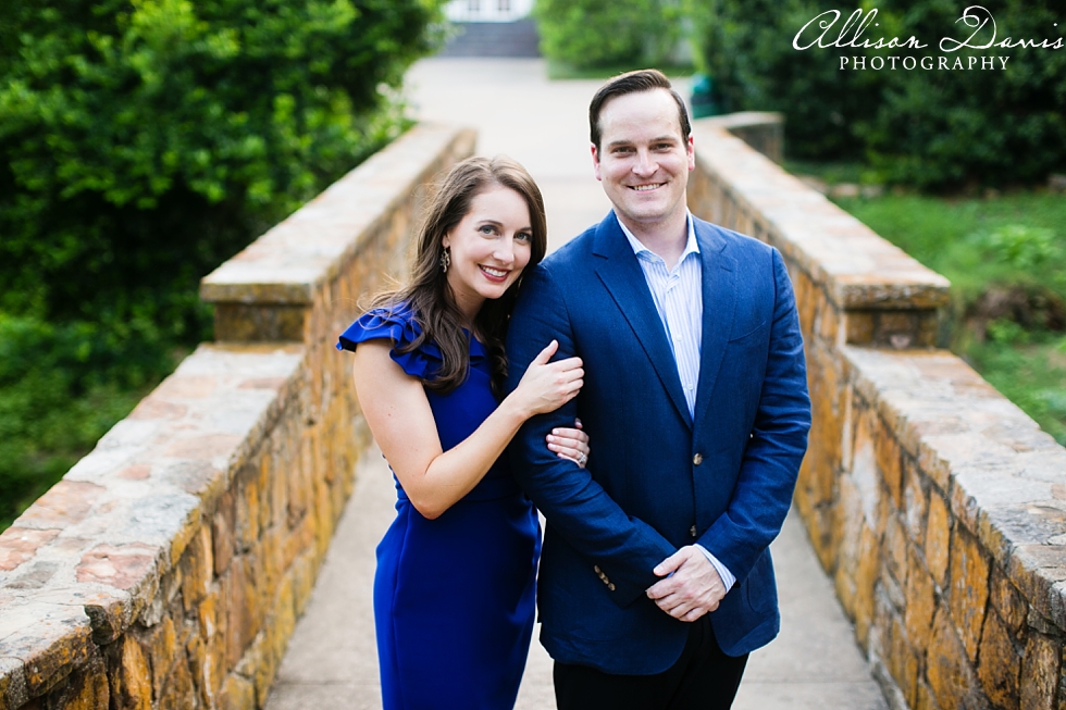 Stephanie_Ross_Dallas_Engagement_Portraits_Arlington_Hall_Klyde_Warren_Park_Allison_Davis_Photography_0009