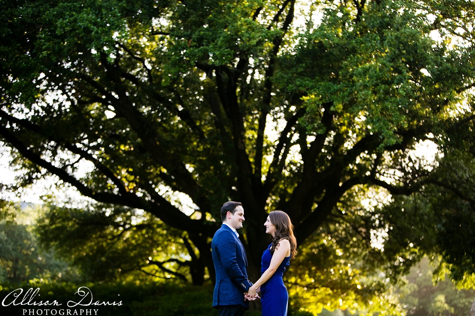 Stephanie_Ross_Dallas_Engagement_Portraits_Arlington_Hall_Klyde_Warren_Park_Allison_Davis_Photography_0011