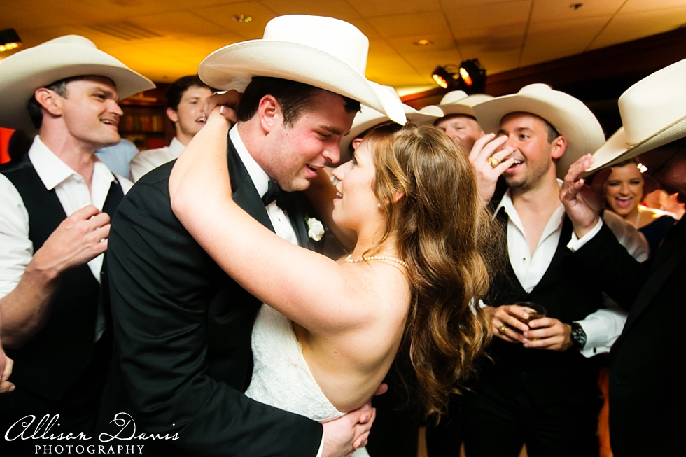 Alex_Mason_Royal_Lane_Baptist_Church_Park_Cities_Club_Wedding_Dallas_Allison_Davis_Photography_0036