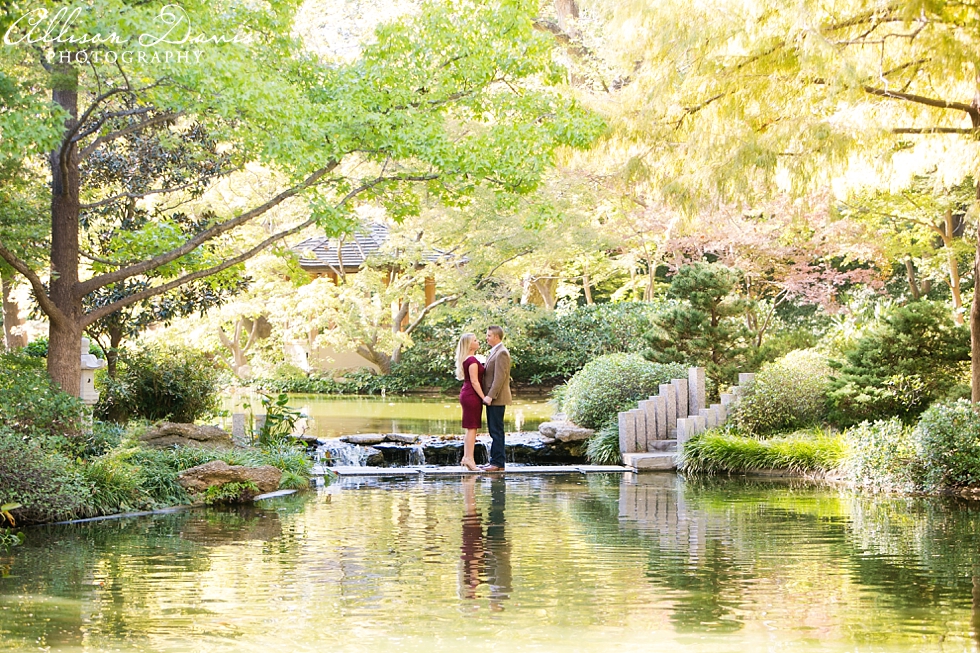 adrienne_cale_engagement_portraits_fort_worth_japanese_gardens_trinity_river_park_allisondavisphotography_004