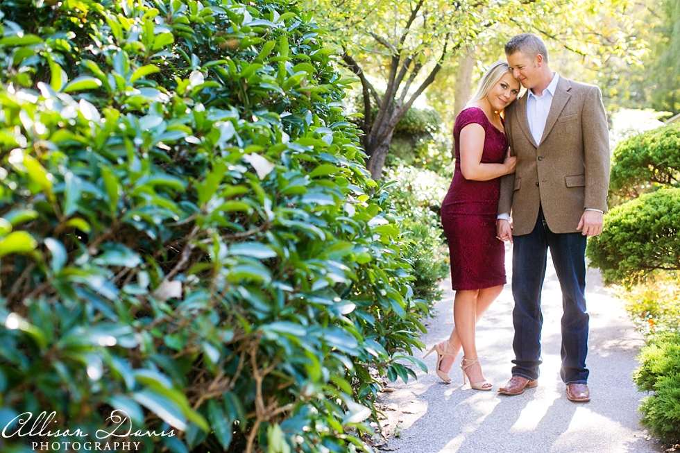 adrienne_cale_engagement_portraits_fort_worth_japanese_gardens_trinity_river_park_allisondavisphotography_009