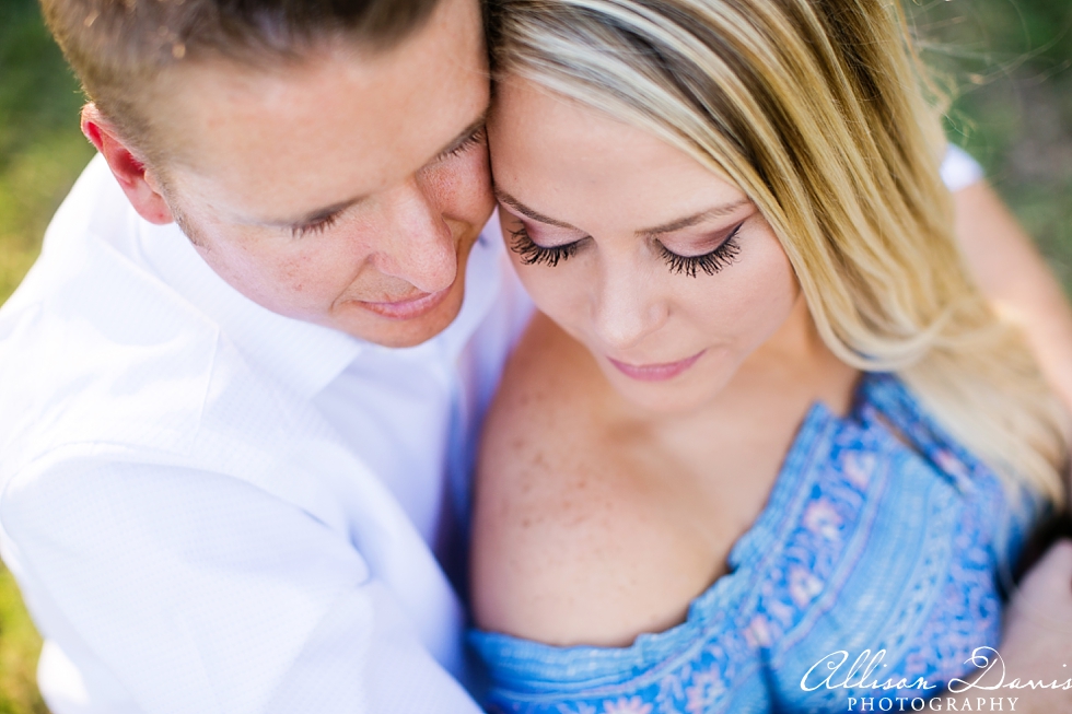 adrienne_cale_engagement_portraits_fort_worth_japanese_gardens_trinity_river_park_allisondavisphotography_018
