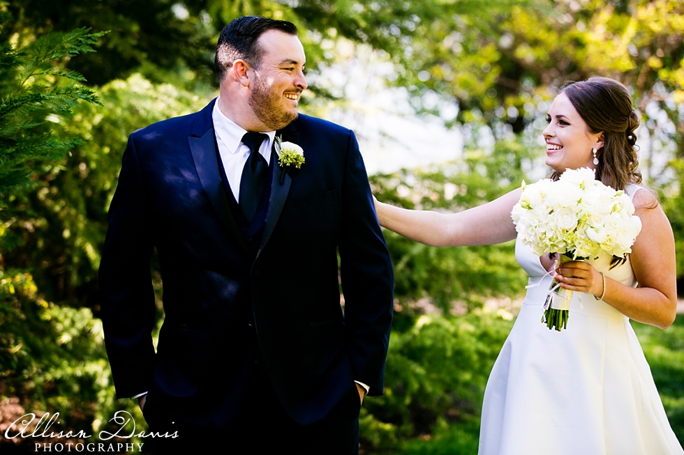 Dani_Chris_Texas_Wedding_Dallas_Arboretum_Allison_Davis_Photography_0012