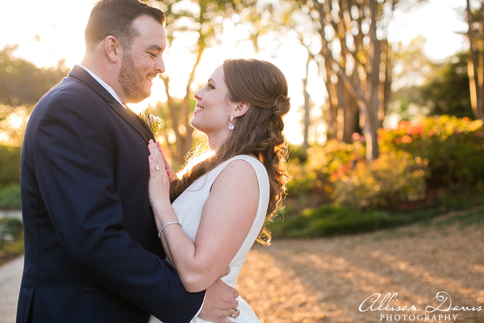 Dani_Chris_Texas_Wedding_Dallas_Arboretum_Allison_Davis_Photography_0033