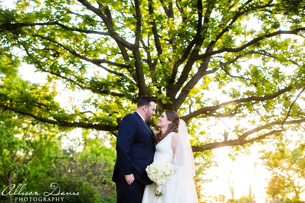 Dani_Chris_Texas_Wedding_Dallas_Arboretum_Allison_Davis_Photography_0045