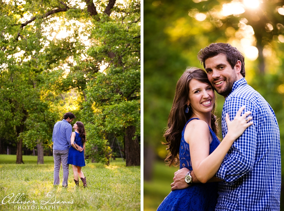 Katy&Jeff_Dallas_Engagement_Portraits_White_Rock_Lake_AllisonDavisPhotography_008