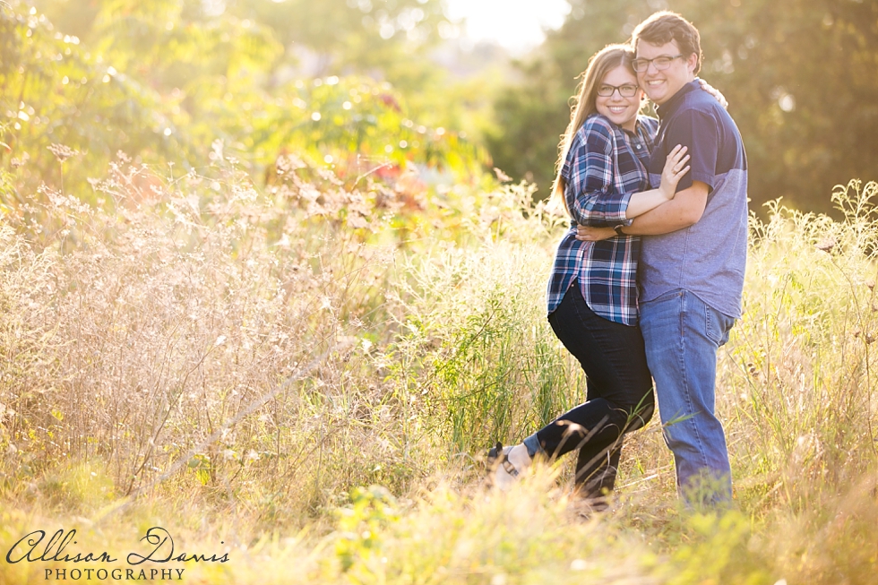 Becca_Matt_Engagement_Portraits_WhiteRockLake_AllisonDavisPhotography_010